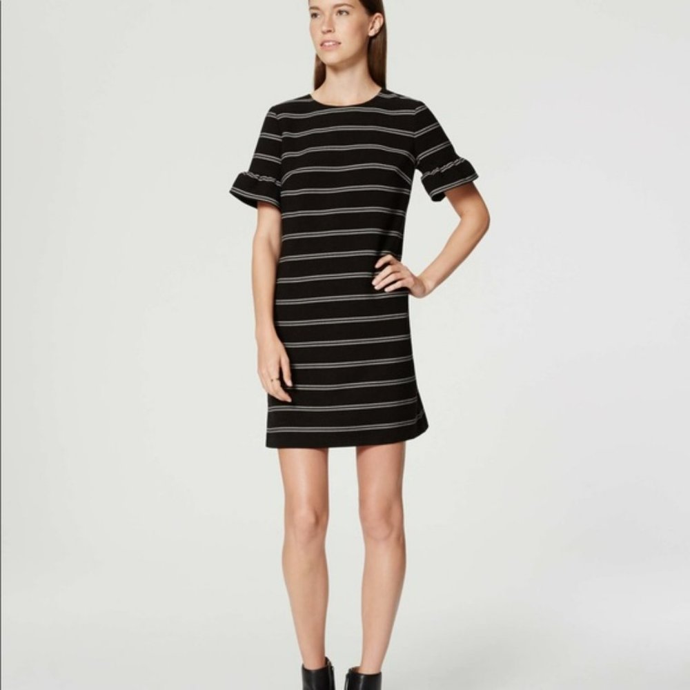 Ann Taylor Loft Size 0 Black and Creme Dress